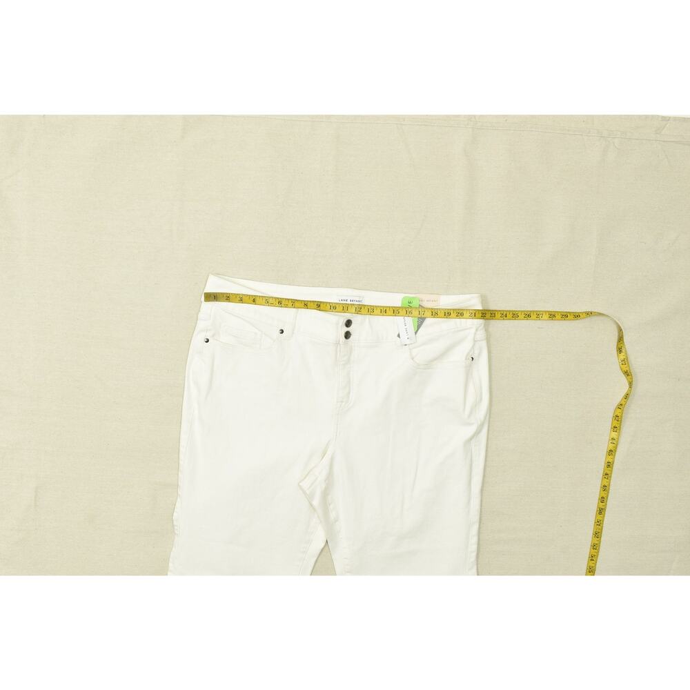 NWT Lane Bryant Women's Plus Size 24P White Tighter Tummy Straight Jeans - Picture 4 of 8